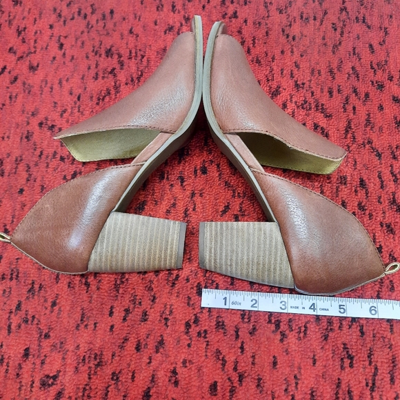 Lucky Brand Junai Women's Booties Heeled Sandals Cut Out Brown Leather SZ 9.5M - Picture 9 of 14